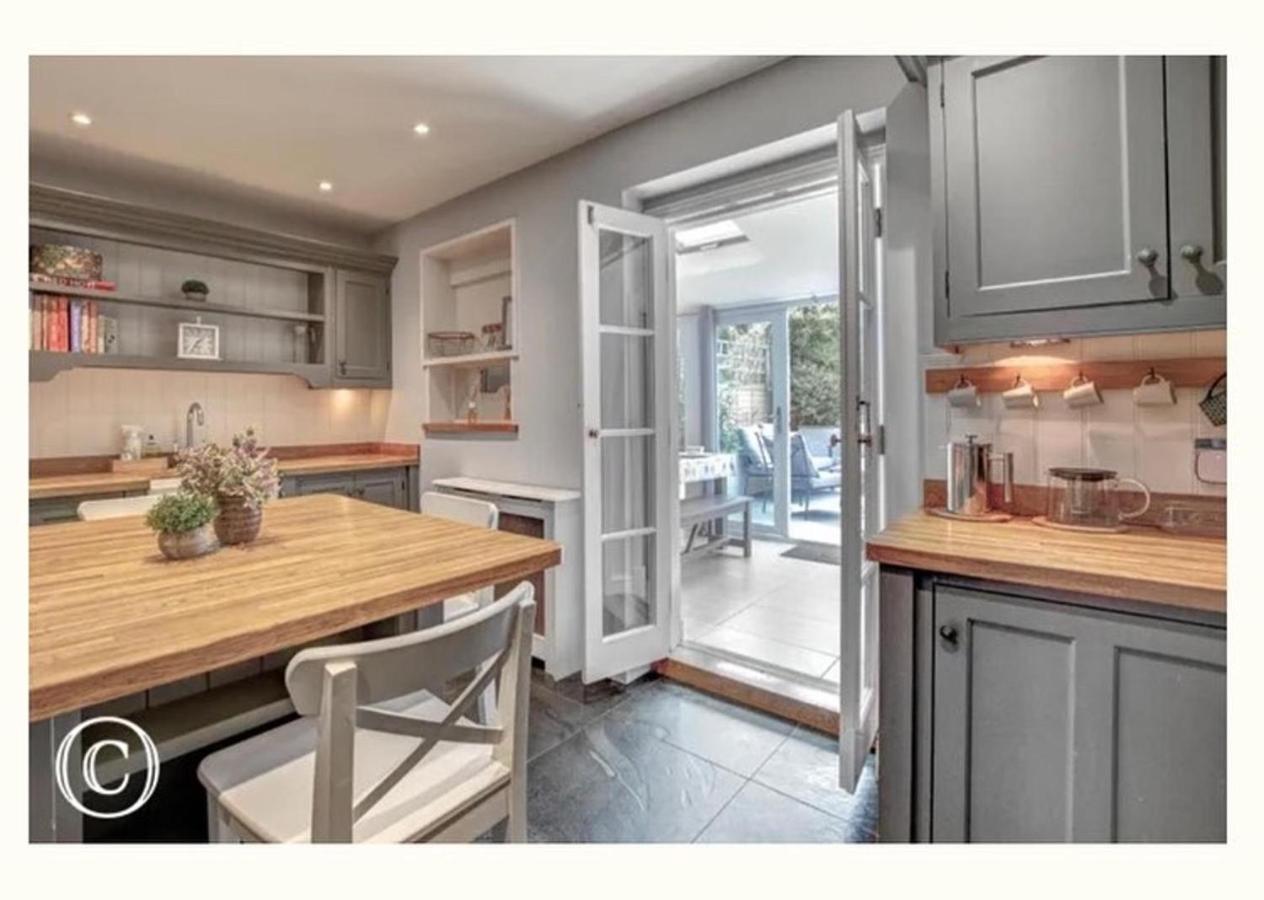 Charming 3-Bed Cottage In Swanage Buitenkant foto